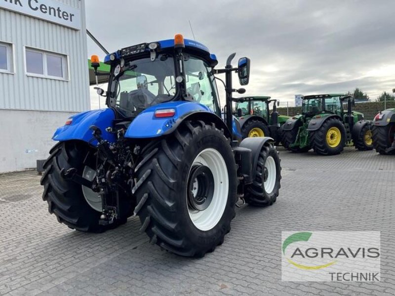 Traktor tip New Holland T 7.200 AUTO COMMAND, Gebrauchtmaschine in Calbe / Saale (Poză 5)