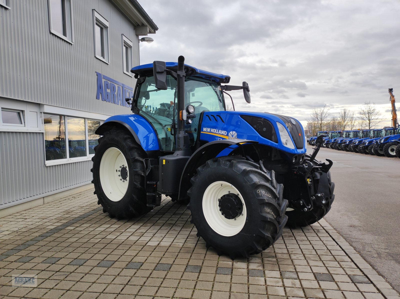 Traktor typu New Holland T 7.215 S, Neumaschine v Salching bei Straubing (Obrázek 7)