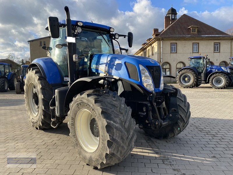 Traktor des Typs New Holland T 7.220 AC, Gebrauchtmaschine in Bad Köstritz (Bild 5)