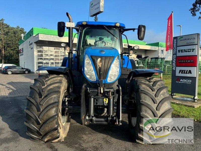 Traktor des Typs New Holland T 7.220 AUTO COMMAND, Gebrauchtmaschine in Hörstel (Bild 2)