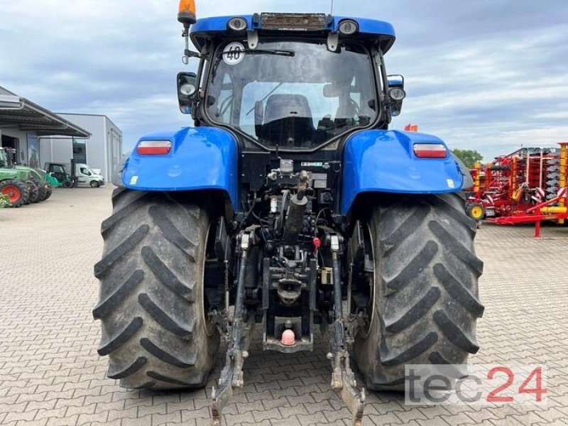 Traktor of the type New Holland T 7.220 AUTO COMMAND, Gebrauchtmaschine in Brakel (Picture 2)