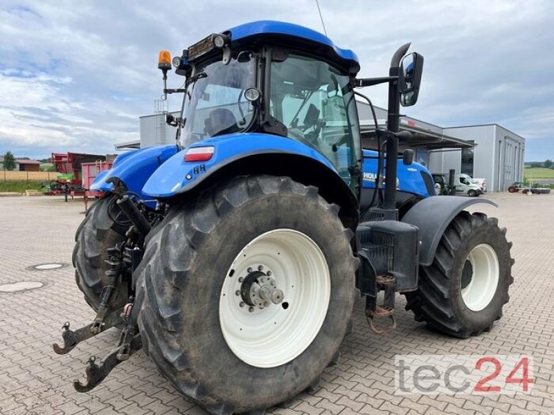 Traktor du type New Holland T 7.220 AUTO COMMAND, Gebrauchtmaschine en Brakel (Photo 1)