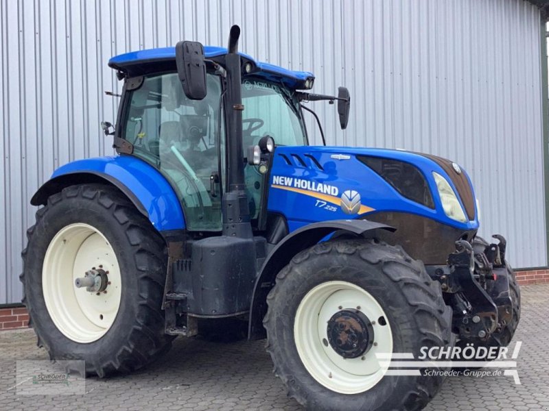 Traktor del tipo New Holland T 7.225 AC, Gebrauchtmaschine en Wildeshausen (Imagen 1)