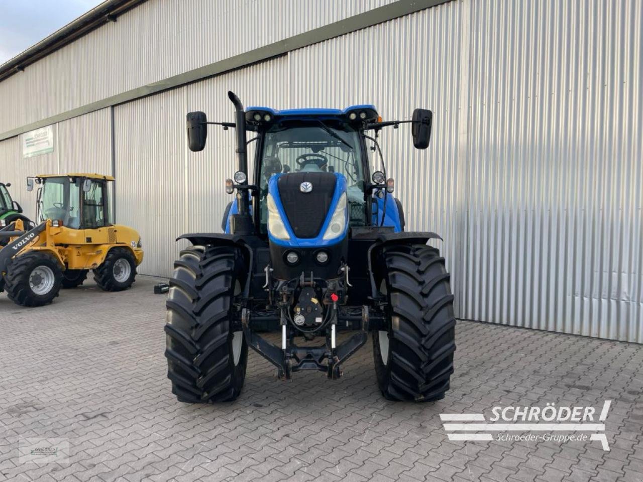 Traktor typu New Holland T 7.225 AC, Gebrauchtmaschine v Wildeshausen (Obrázek 7)