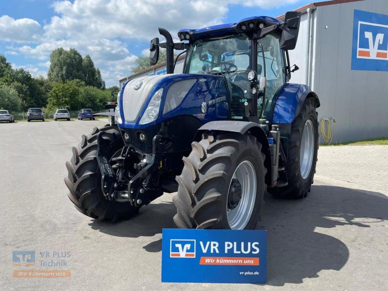 Traktor Türe ait New Holland T 7.225, Neumaschine içinde Osterburg (resim 1)