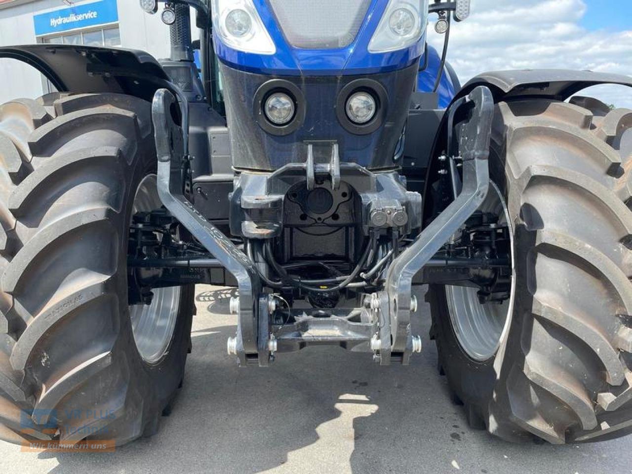 Traktor от тип New Holland T 7.225, Neumaschine в Osterburg (Снимка 6)