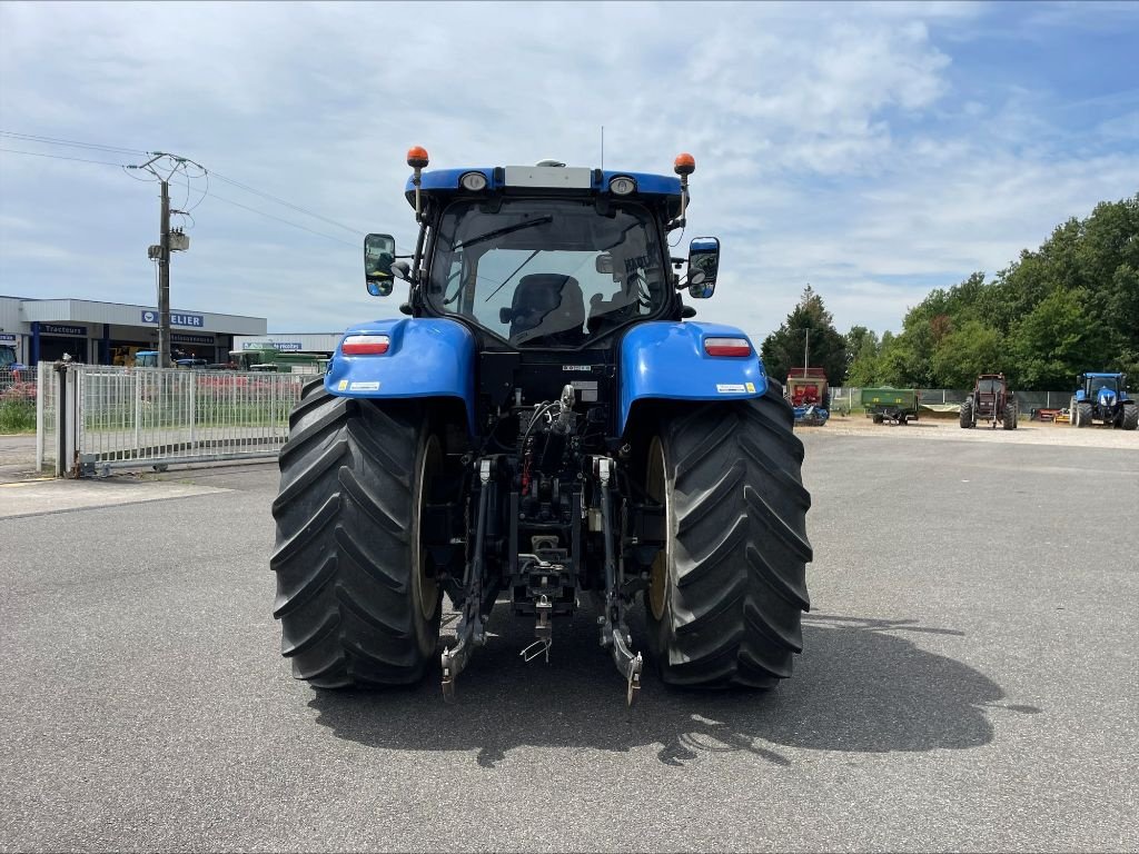 Traktor Türe ait New Holland T 7.235, Gebrauchtmaschine içinde Montauban (resim 7)