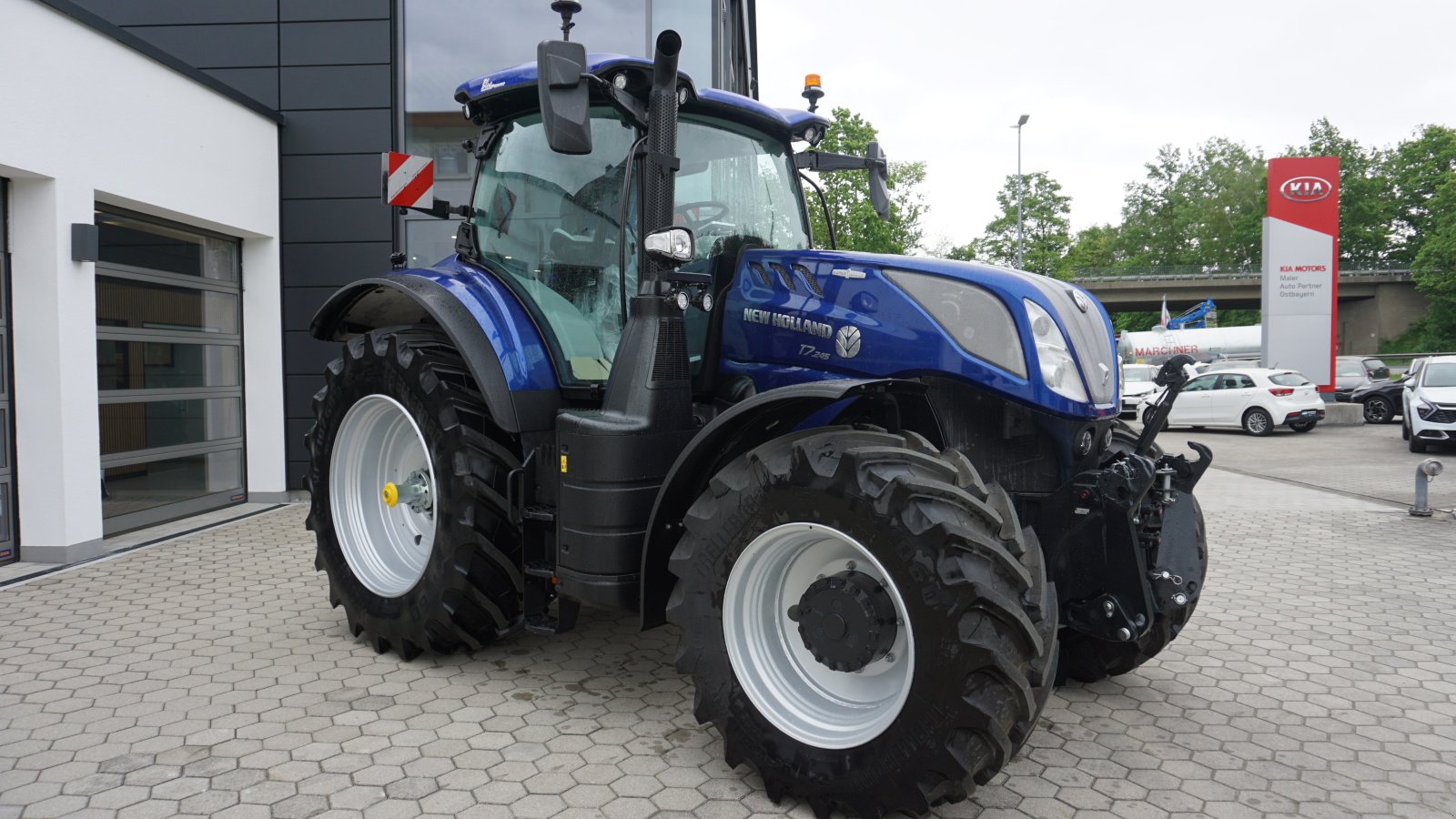 Traktor tip New Holland T 7.245 AC, Neumaschine in Rötz (Poză 4)