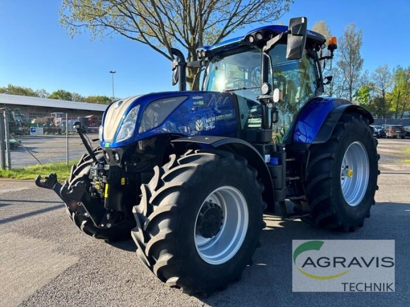 Traktor of the type New Holland T 7.245 AUTO COMMAND, Gebrauchtmaschine in Meppen (Picture 1)