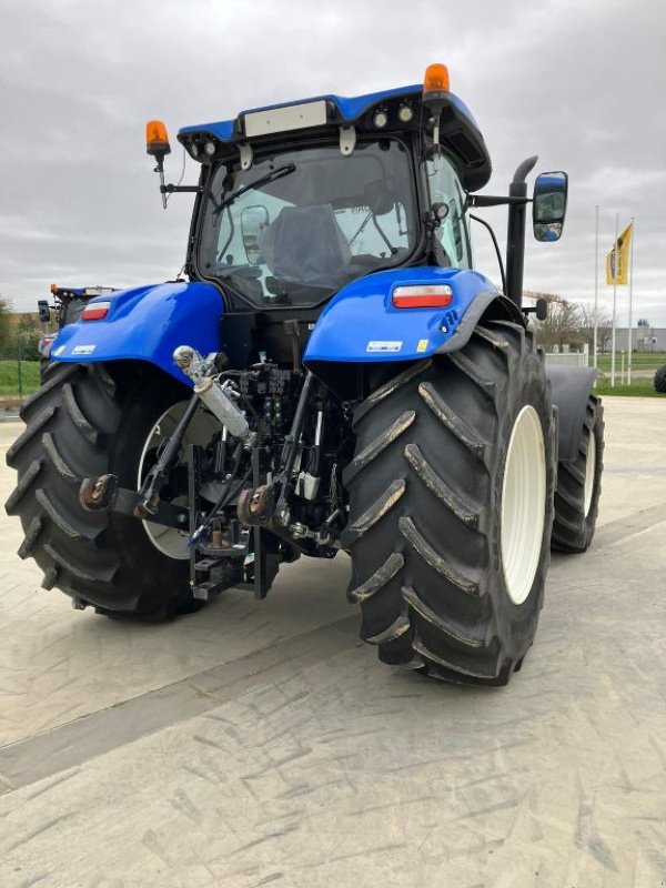 Traktor du type New Holland T 7.260 AUTOCOMMAND GPS, Gebrauchtmaschine en Montauban (Photo 8)