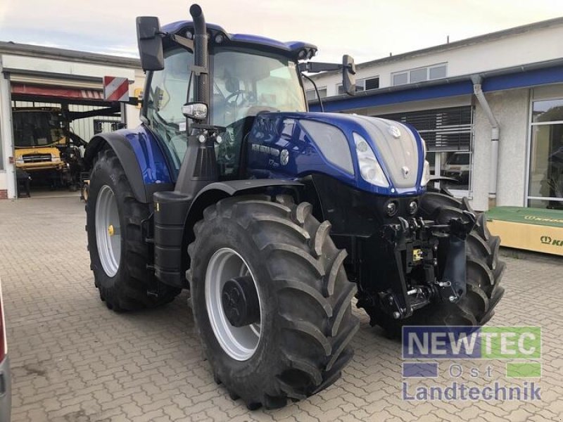 Traktor des Typs New Holland T 7.270 AUTO COMMAND PLM, Vorführmaschine in Treuenbrietzen (Bild 2)