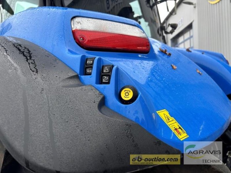 Traktor des Typs New Holland T 7.270 AUTO COMMAND, Gebrauchtmaschine in Meppen (Bild 15)