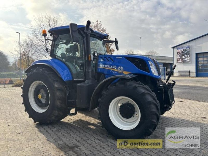 Traktor of the type New Holland T 7.270 AUTO COMMAND, Gebrauchtmaschine in Meppen (Picture 2)