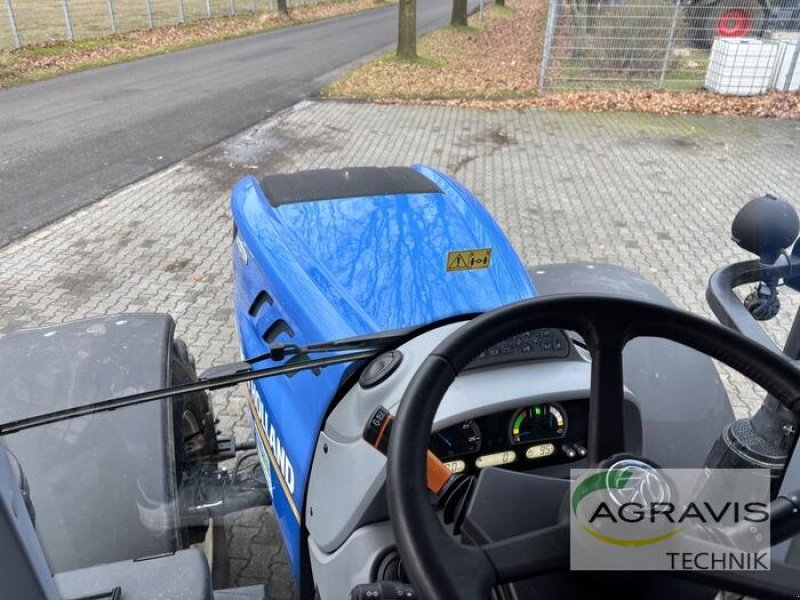 Traktor of the type New Holland T 7.270 AUTO COMMAND, Gebrauchtmaschine in Meppen (Picture 13)