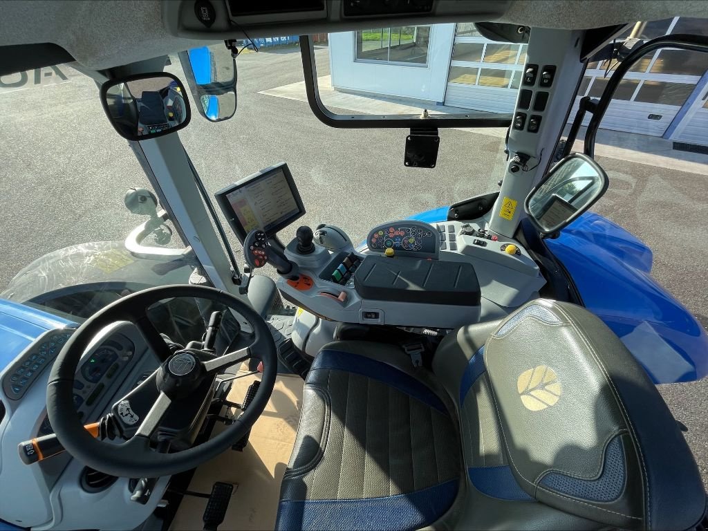 Traktor del tipo New Holland T 7.270, Gebrauchtmaschine In Montauban (Immagine 9)