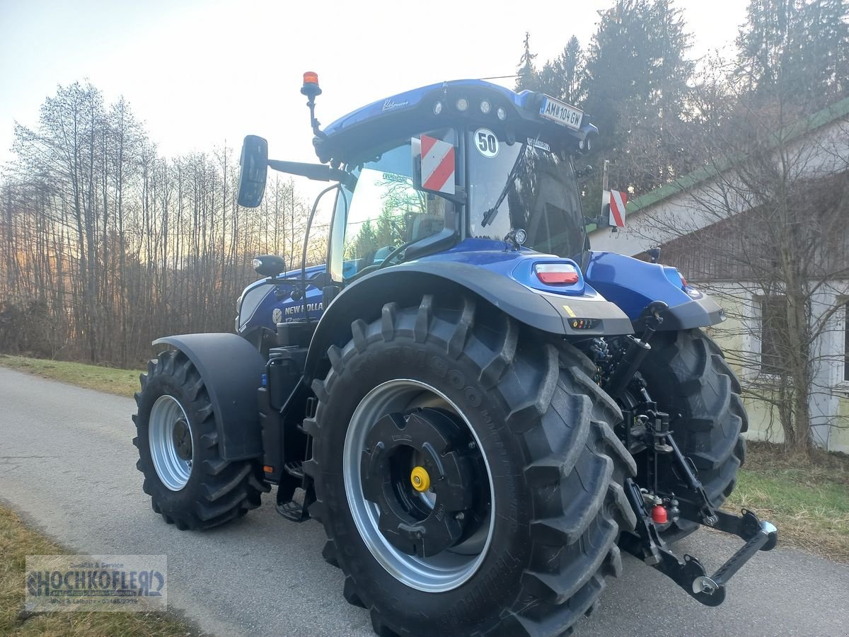 Traktor of the type New Holland T 7.300 AC, Vorführmaschine in Wies (Picture 4)