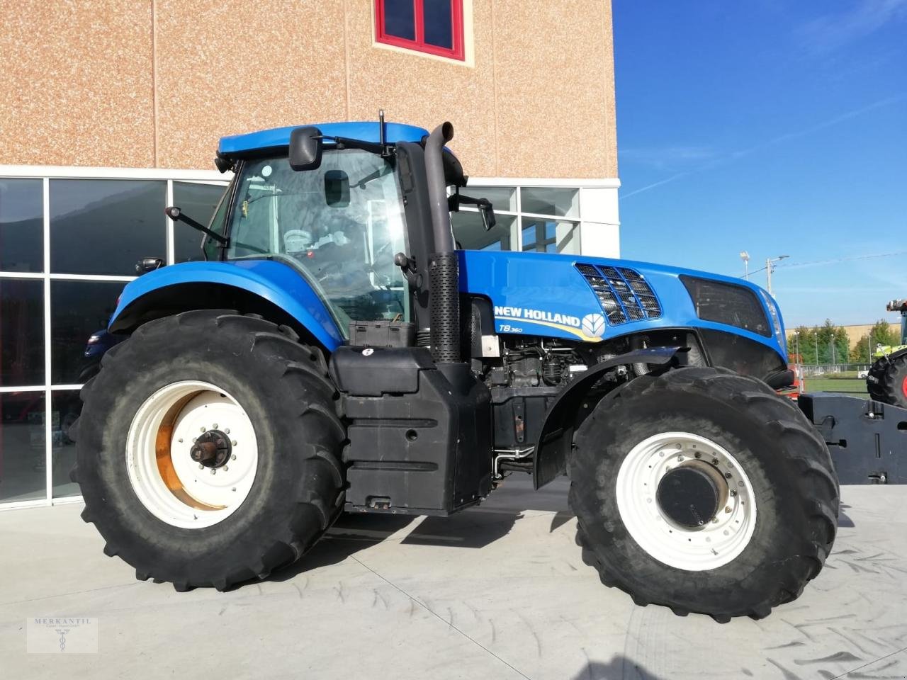 Traktor Türe ait New Holland T 8.360, Gebrauchtmaschine içinde Pragsdorf (resim 1)