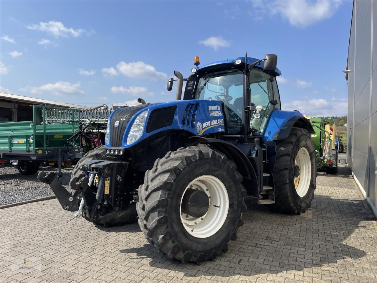 Traktor des Typs New Holland T 8.390, Gebrauchtmaschine in Neuhof - Dorfborn (Bild 2)