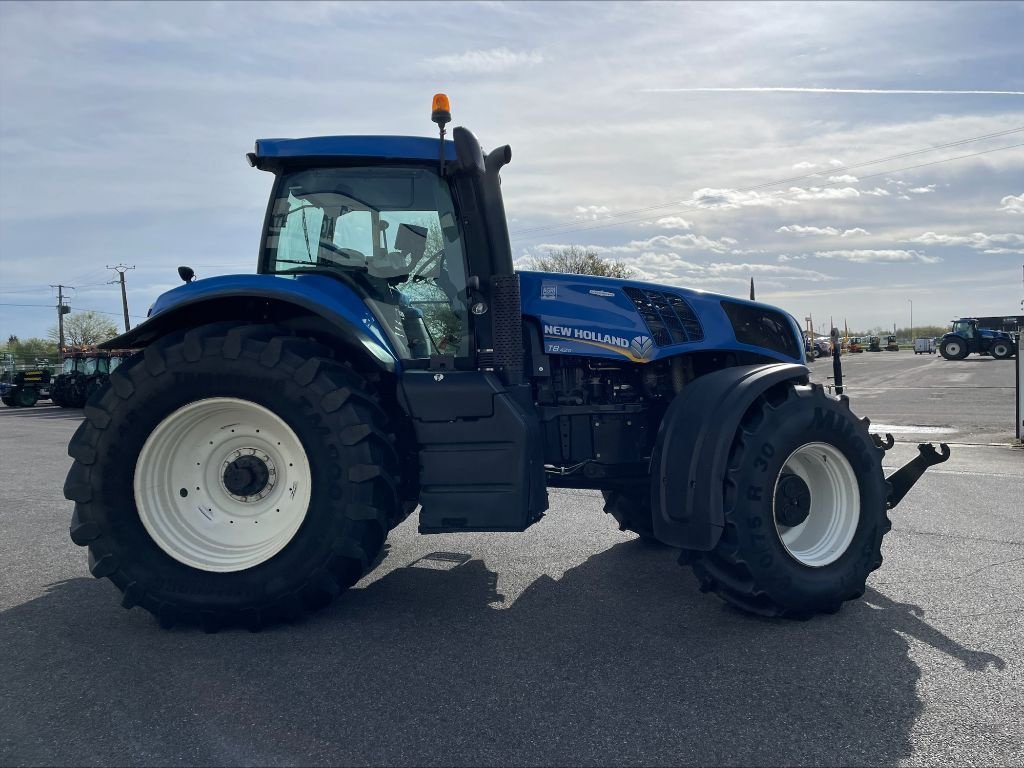 Traktor типа New Holland T 8.420, Gebrauchtmaschine в Montauban (Фотография 5)