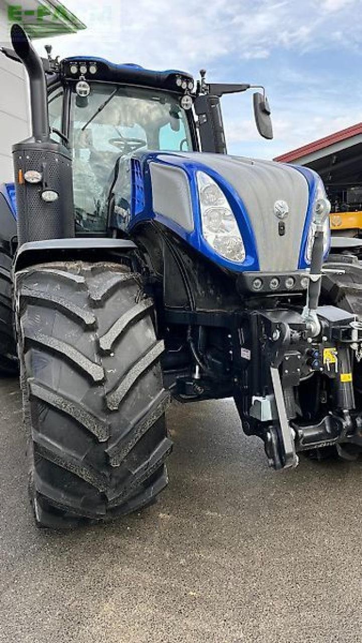 Traktor des Typs New Holland t 8.435 ac bp genesis auto command Genesis, Gebrauchtmaschine in ANRODE / OT LENGEFELD (Bild 12)