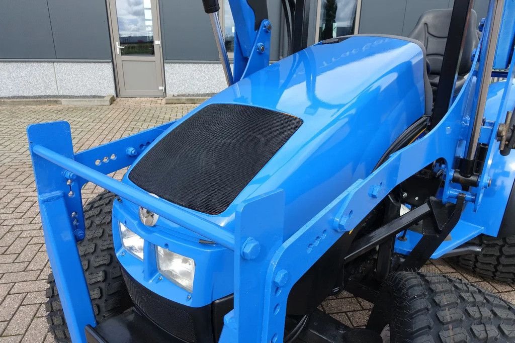 Traktor del tipo New Holland T3010 4wd / 02936 Draaiuren / Voorlader, Gebrauchtmaschine en Swifterband (Imagen 7)