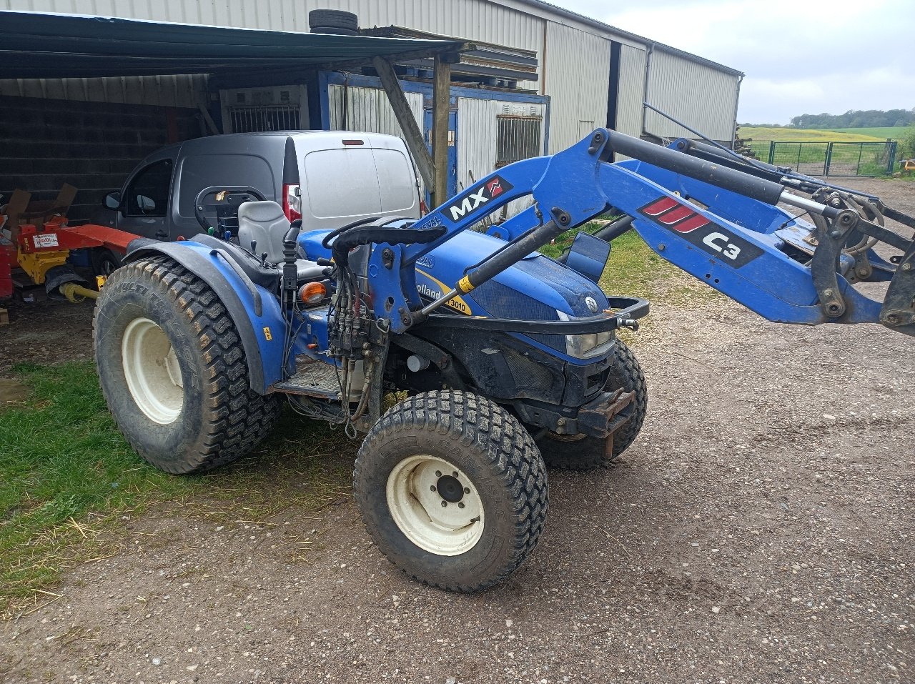 Traktor of the type New Holland T3010, Gebrauchtmaschine in Einvaux (Picture 7)