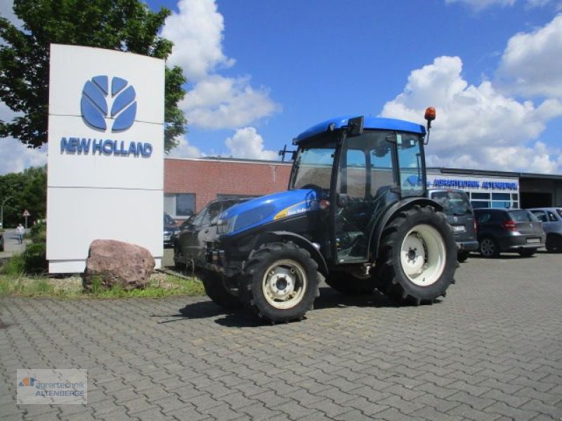 Traktor van het type New Holland T3030, Gebrauchtmaschine in Altenberge (Foto 1)