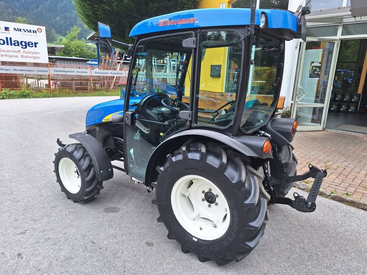 Traktor of the type New Holland T3040, Gebrauchtmaschine in Burgkirchen (Picture 3)