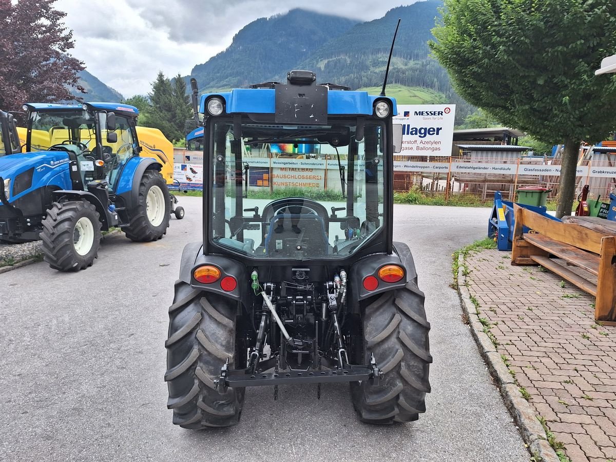 Traktor of the type New Holland T3040, Gebrauchtmaschine in Burgkirchen (Picture 4)