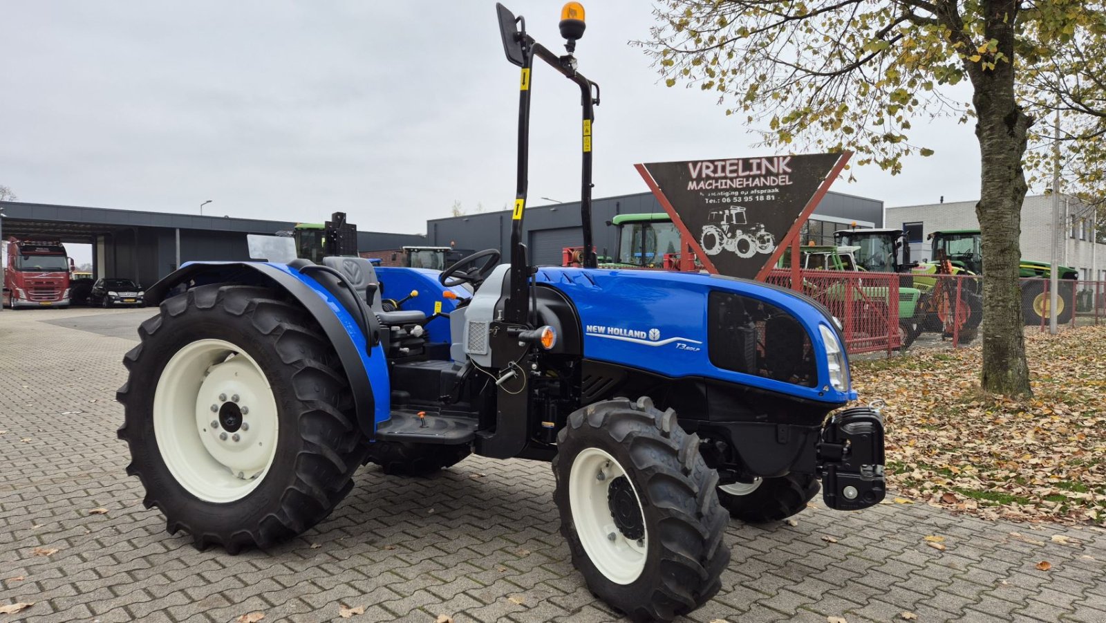 Traktor от тип New Holland T3.60 LP cabrio Nieuw, Gebrauchtmaschine в Schoonebeek (Снимка 1)