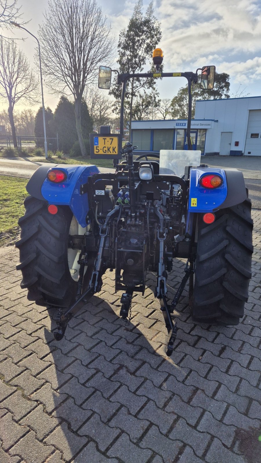 Traktor des Typs New Holland T3.60 LP cabrio Nieuw, Gebrauchtmaschine in Schoonebeek (Bild 5)