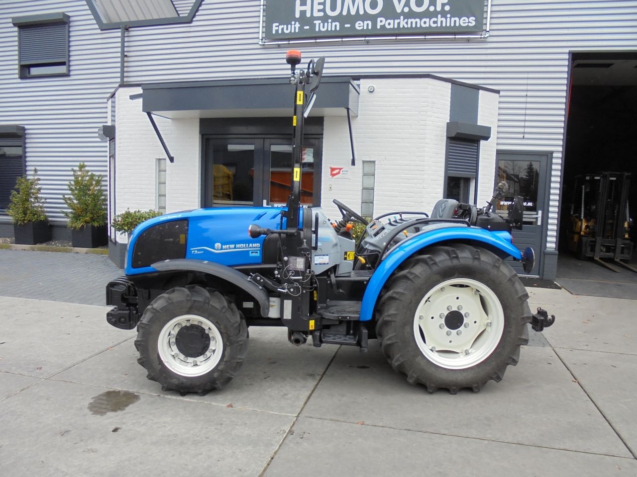 Traktor Türe ait New Holland T3.60F, Gebrauchtmaschine içinde Hedel (resim 2)