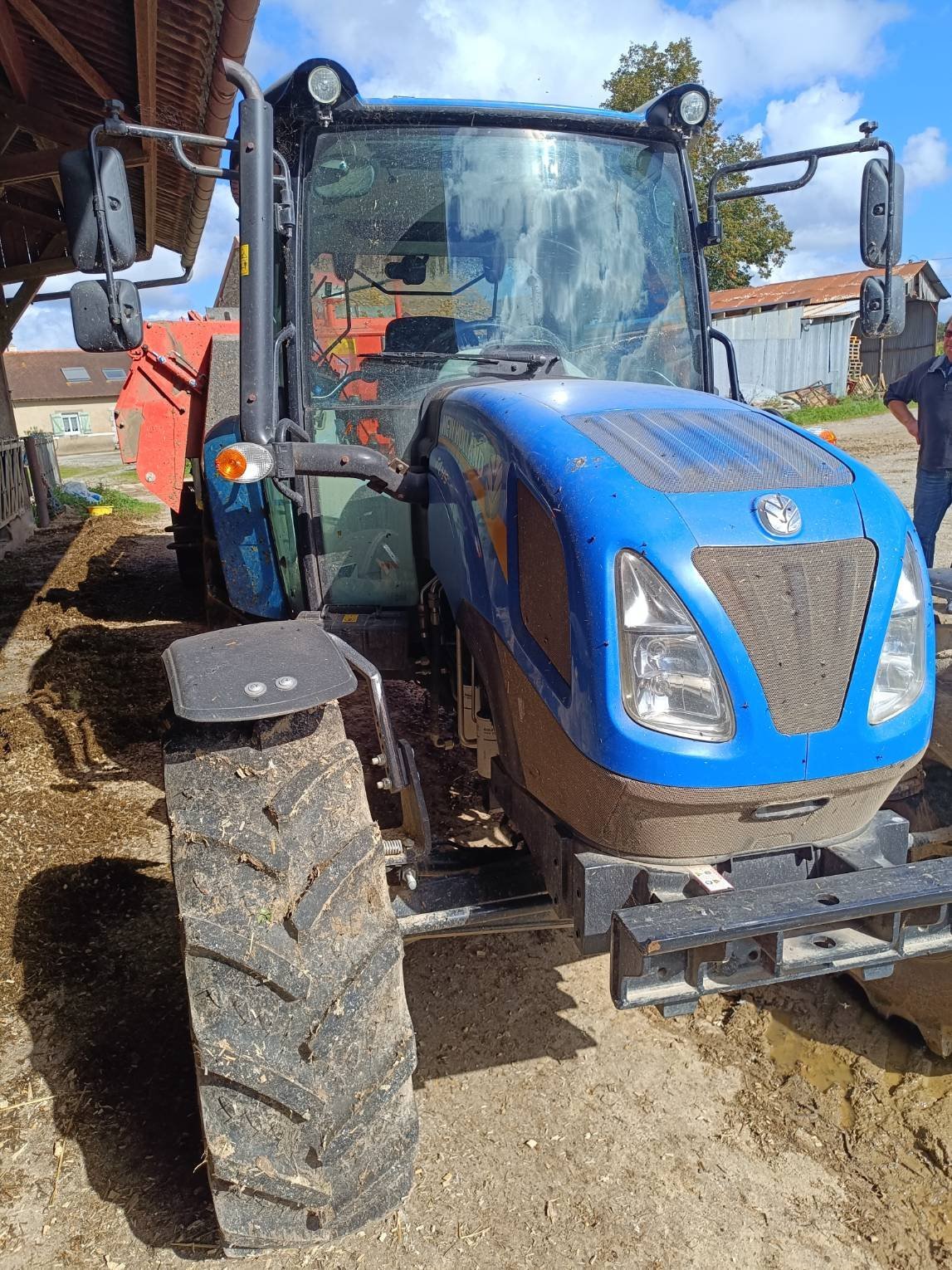 Traktor типа New Holland T4 75S, Gebrauchtmaschine в Laval (Фотография 3)