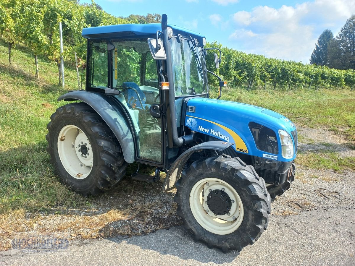 Traktor of the type New Holland T4020 DeLuxe, Gebrauchtmaschine in Wies (Picture 3)