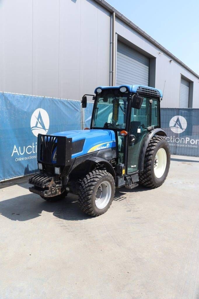 Traktor van het type New Holland T4020V, Gebrauchtmaschine in Antwerpen (Foto 10)