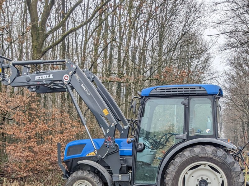 Traktor van het type New Holland T4020V, Gebrauchtmaschine in Lüdinghausen (Foto 1)