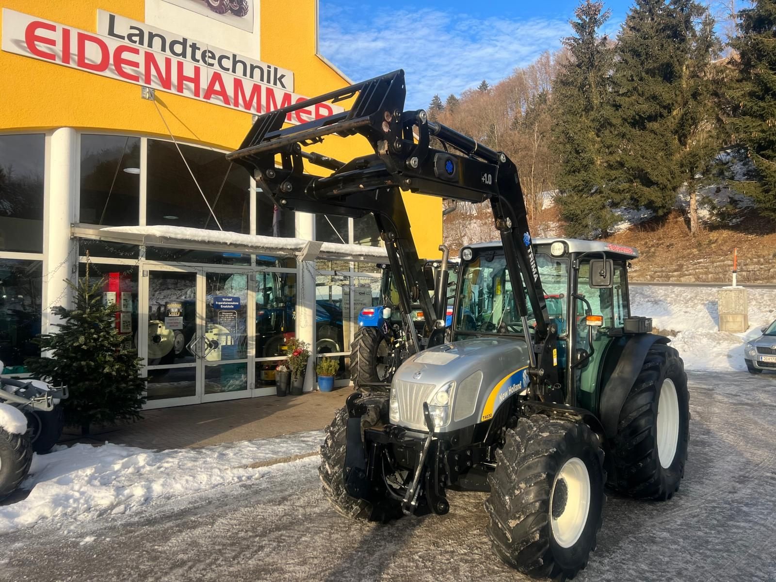 Traktor tipa New Holland T4030 DeLuxe & Supersteer, Gebrauchtmaschine u Burgkirchen (Slika 1)