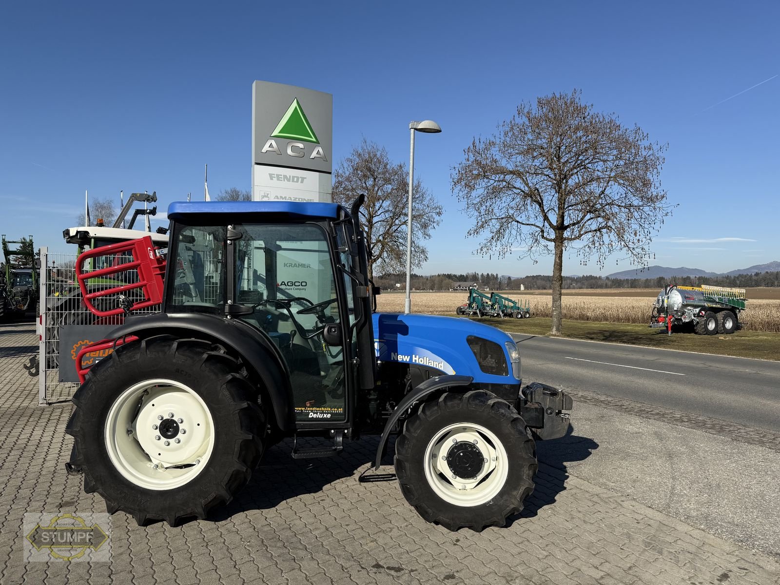 Traktor Türe ait New Holland T4030 DeLuxe, Gebrauchtmaschine içinde Grafenstein (resim 2)