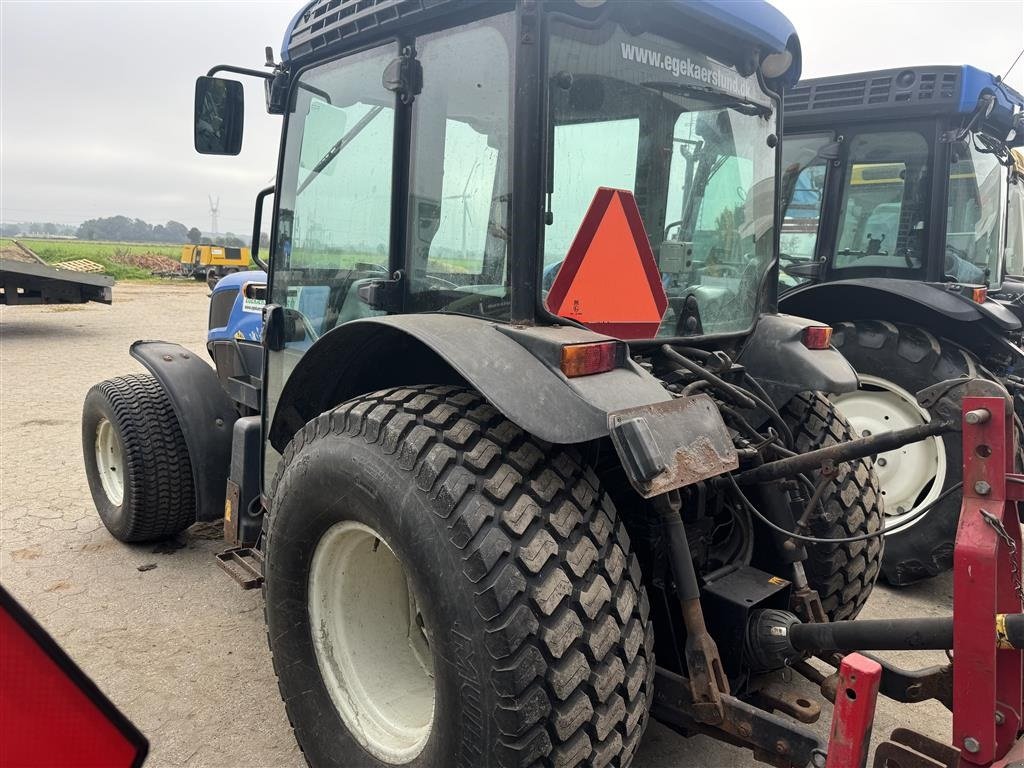 Traktor of the type New Holland T4030F Indbyttet på ny Deutz-Fahr, Gebrauchtmaschine in Ringe (Picture 4)