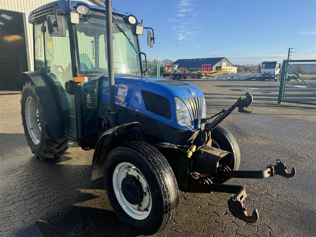 Traktor of the type New Holland T4030F, Gebrauchtmaschine in Ringe (Picture 6)