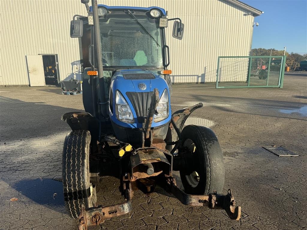 Traktor Türe ait New Holland T4030F, Gebrauchtmaschine içinde Ringe (resim 5)