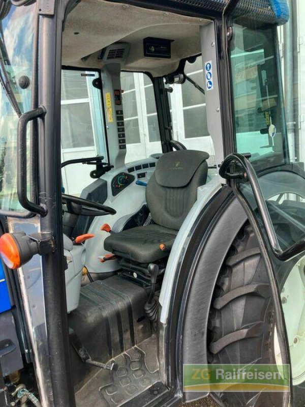 Traktor del tipo New Holland T4030V, Gebrauchtmaschine en Bühl (Imagen 11)