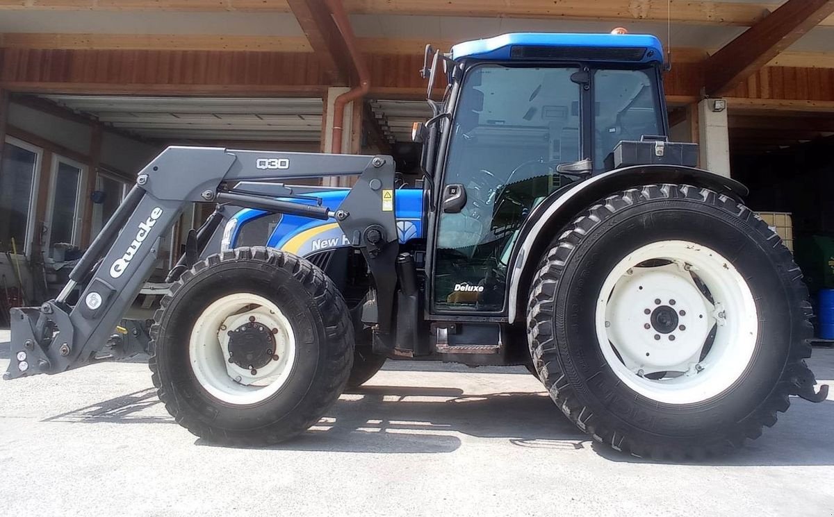 Traktor typu New Holland T4040 DeLuxe, Gebrauchtmaschine w Villach/Zauchen (Zdjęcie 1)