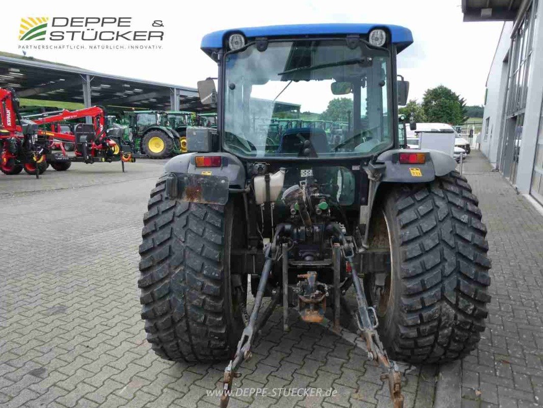 Traktor van het type New Holland T4040 Deluxe, Gebrauchtmaschine in Lauterberg/Barbis (Foto 5)