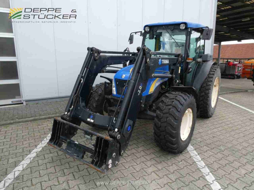 Traktor van het type New Holland T4040 Deluxe, Gebrauchtmaschine in Lauterberg/Barbis (Foto 9)