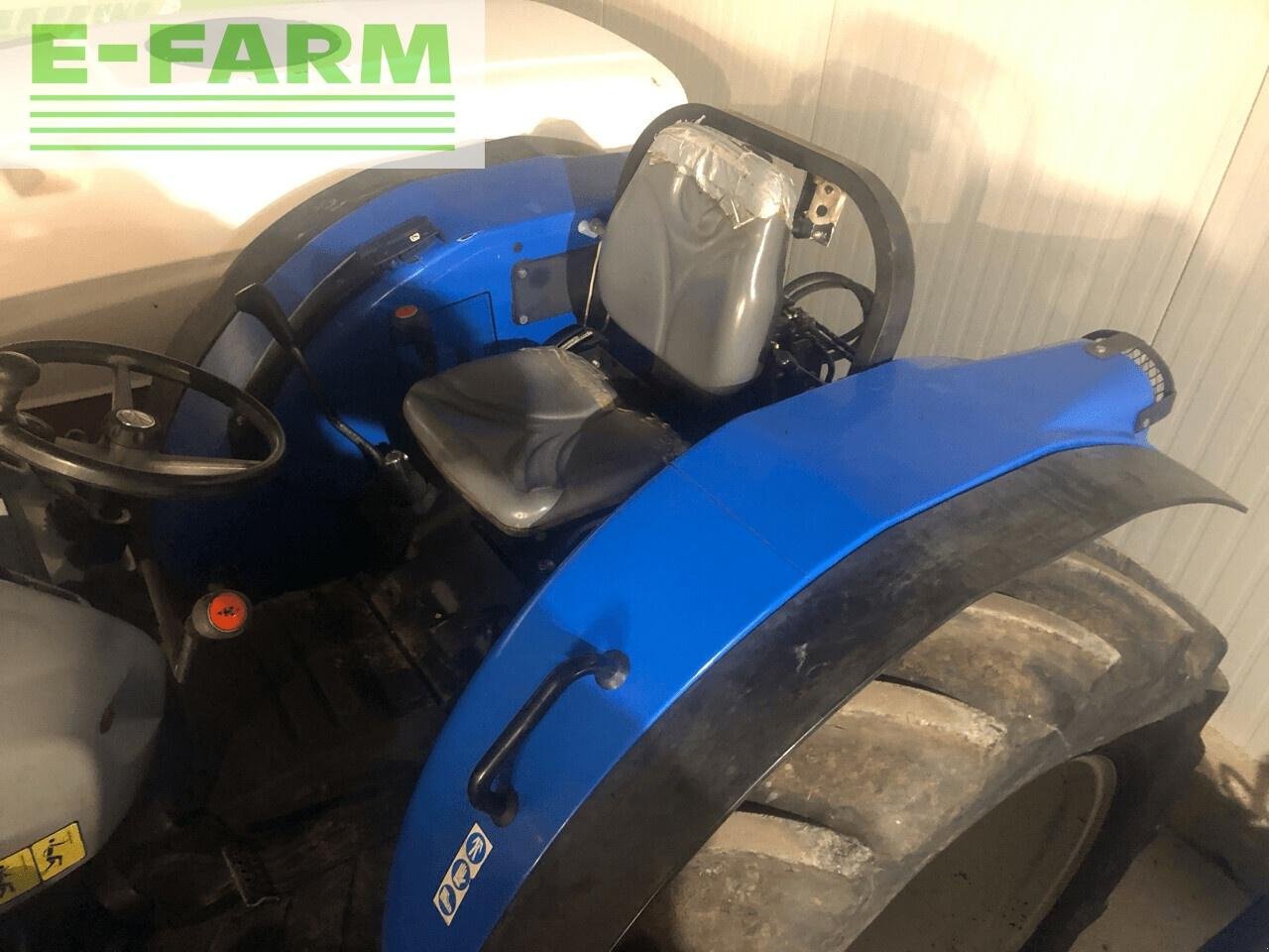 Traktor del tipo New Holland t4040f, Gebrauchtmaschine en ST ANDIOL (Imagen 3)