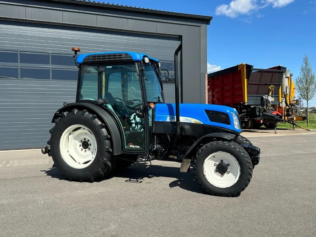 Traktor van het type New Holland T4050N Supersteer, Gebrauchtmaschine in BENNEKOM (Foto 2)