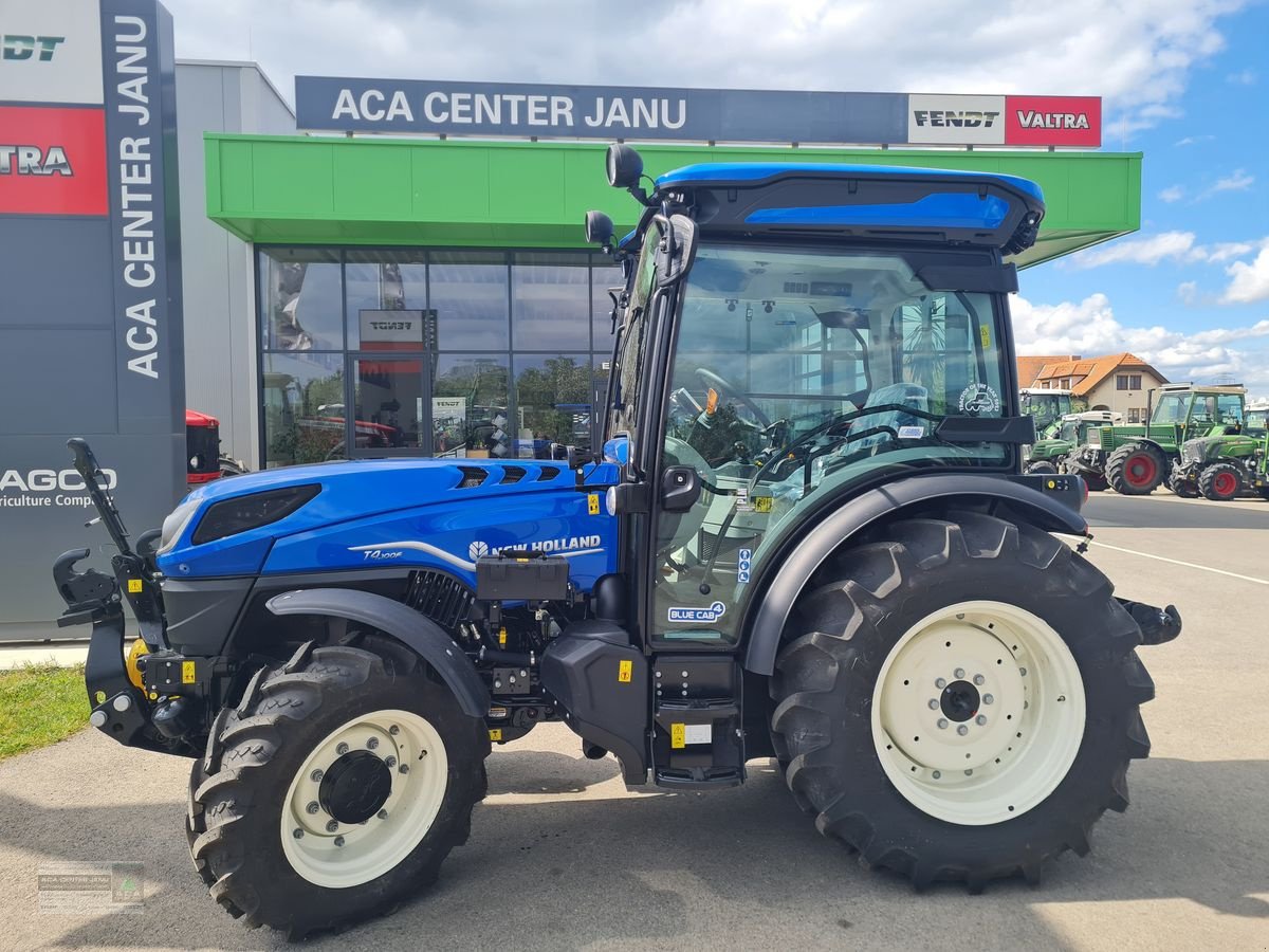 Traktor van het type New Holland T4.100 F (Stage V), Neumaschine in Gerasdorf (Foto 3)