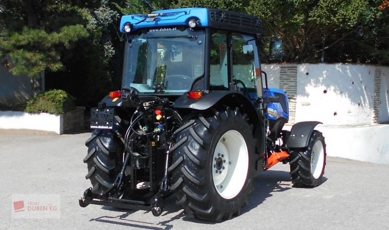 Traktor of the type New Holland T4.100 F, Gebrauchtmaschine in Ziersdorf (Picture 4)