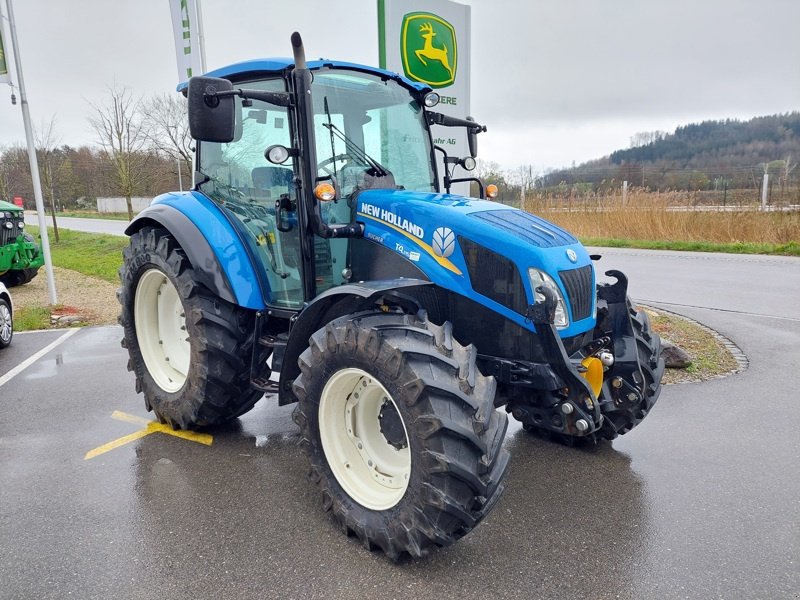 Traktor of the type New Holland T4.115, Gebrauchtmaschine in Lengnau (Picture 1)